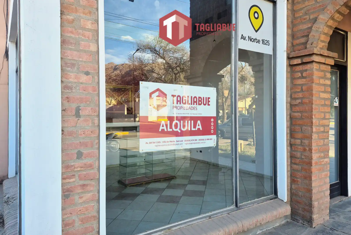 local comercial en avenida principal en Merlo