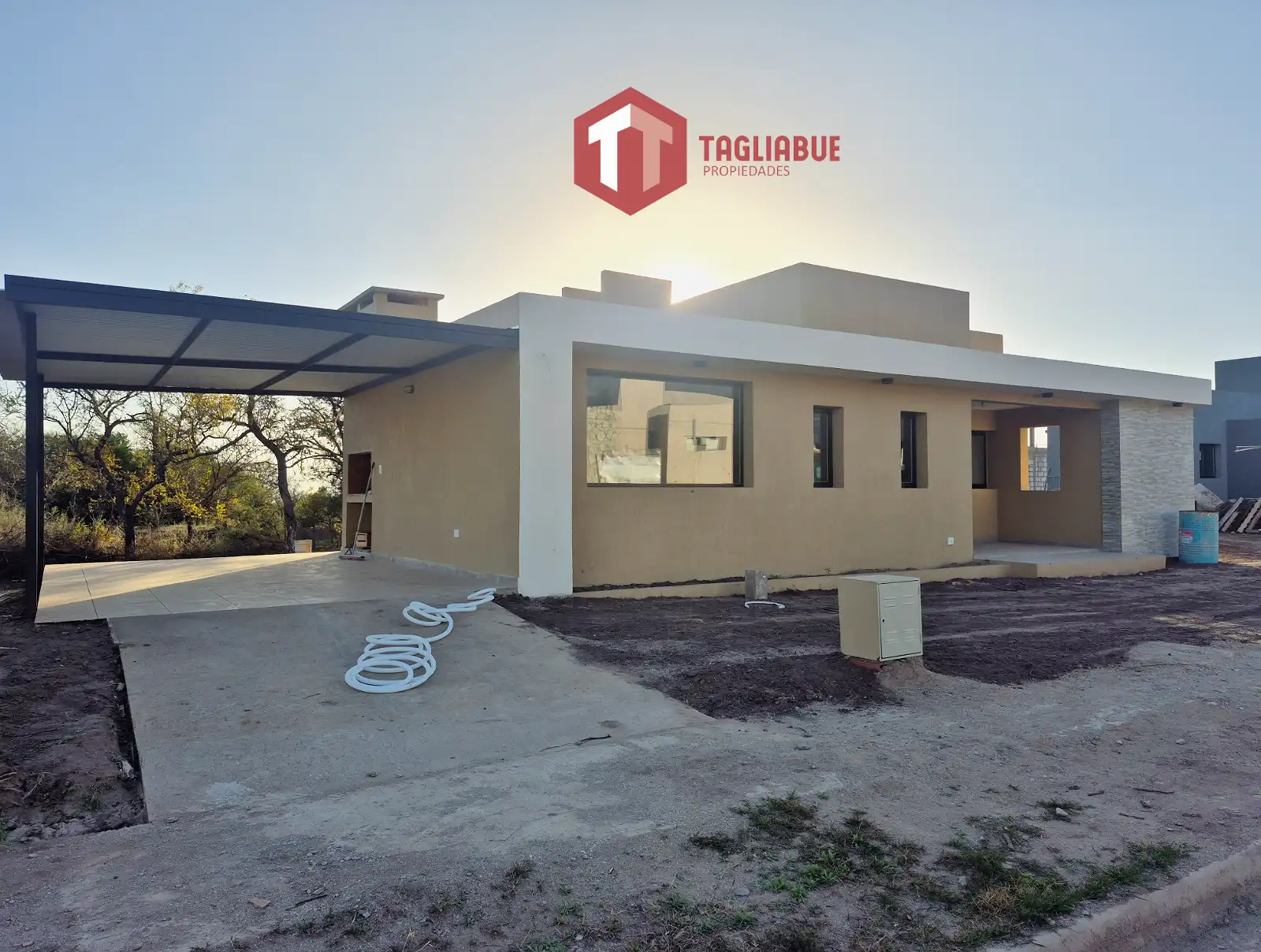 casa a estrenar en la arbolada, San Luis